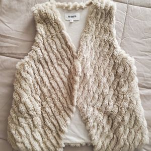 BB Dakota Faux Fur Vest Size Large